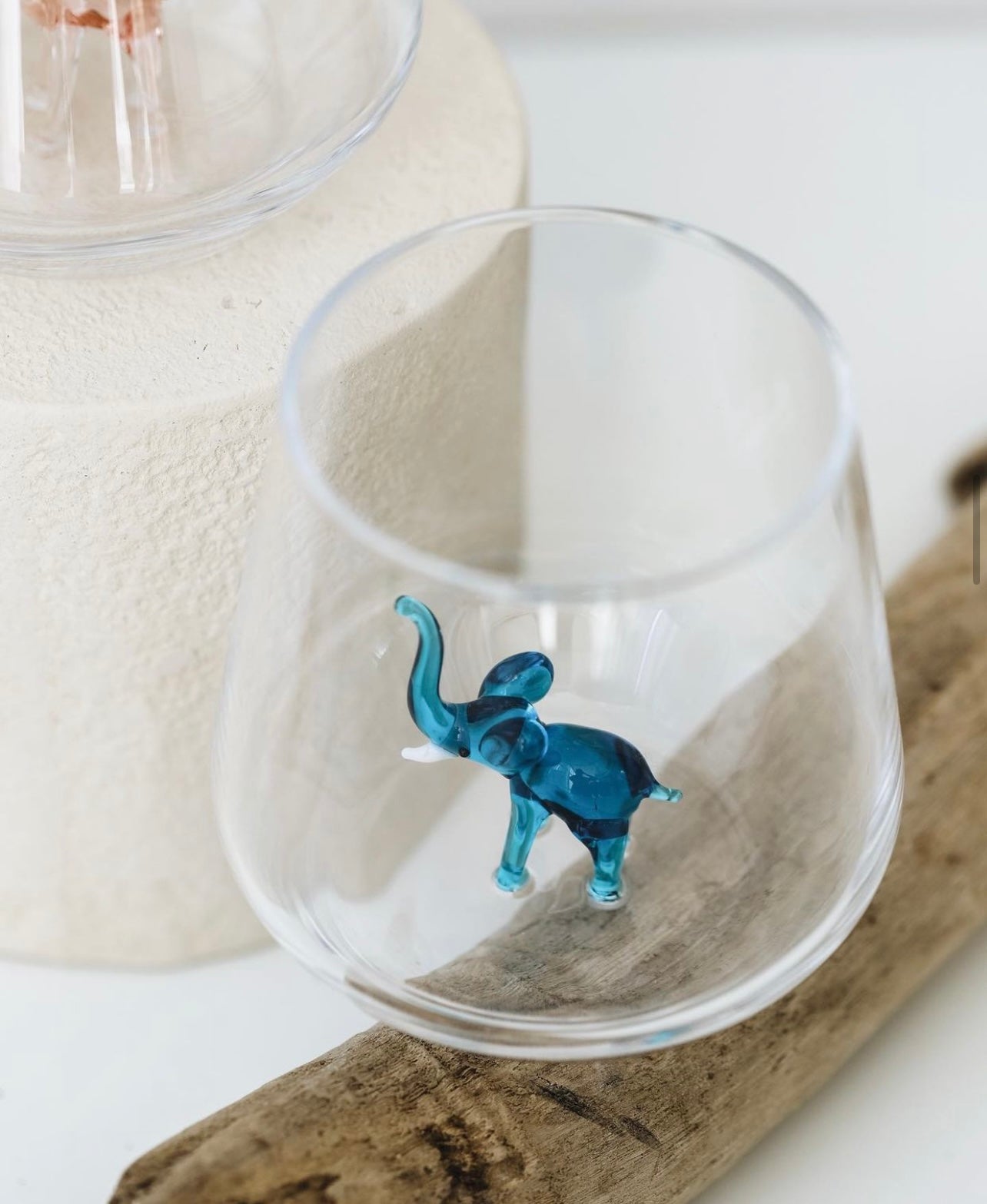 Blauer Elefant Glas